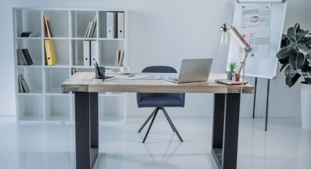 FALTA NO TRABALHO: ENTENDA QUANDO A EMPRESA PODE DESCONTAR
