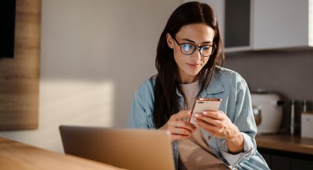 Aplicativo para registro de ponto: como funciona e por que você deveria inserir essa tecnologia na sua empresa