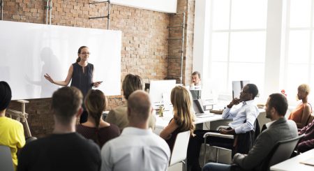 O que é o registro de ponto e como inserir essas cultura na sua empresa